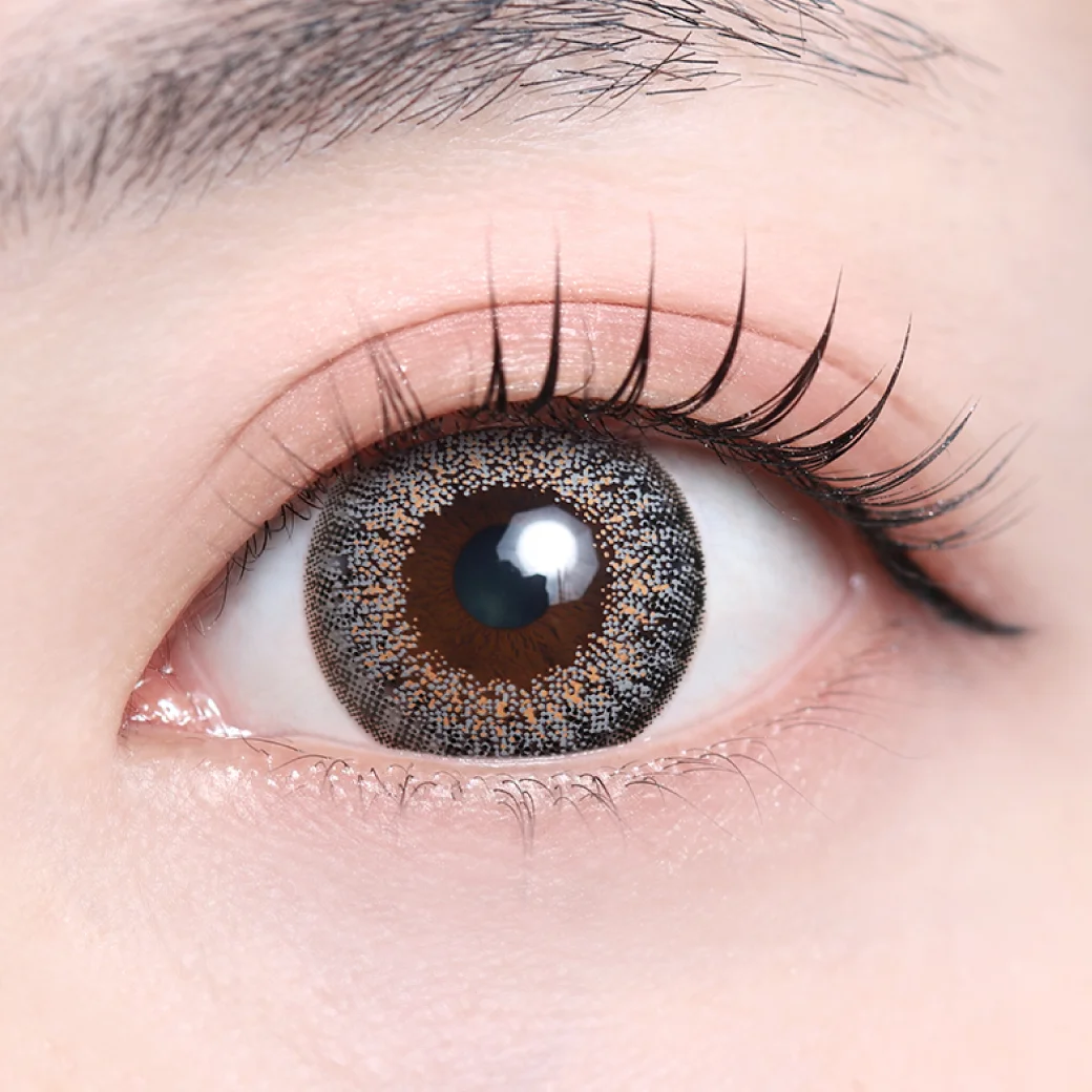 セレネグレージュの着画