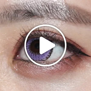 /product/42/_商品サムネイル_クラッシーバイオレット着用動画 柔らかな発色で、大人の色気とエキゾチックな雰囲気のある瞳に。