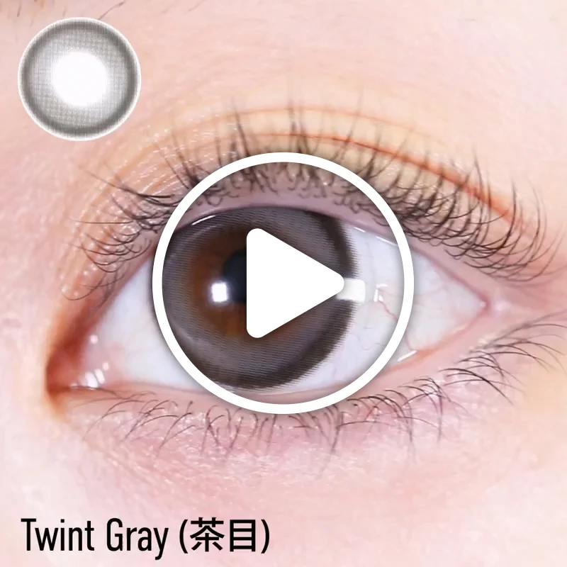 /product/802/_商品サムネイル_ツイントグレー着用動画 水面に光が差し込んだ時のようなつや感とキラキラ感でドールな瞳に